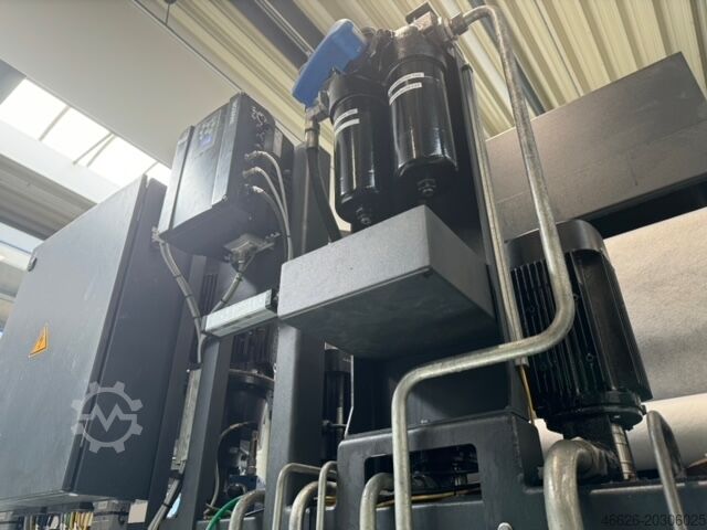 Horizontal machining center DMG MORI NHX 4000
