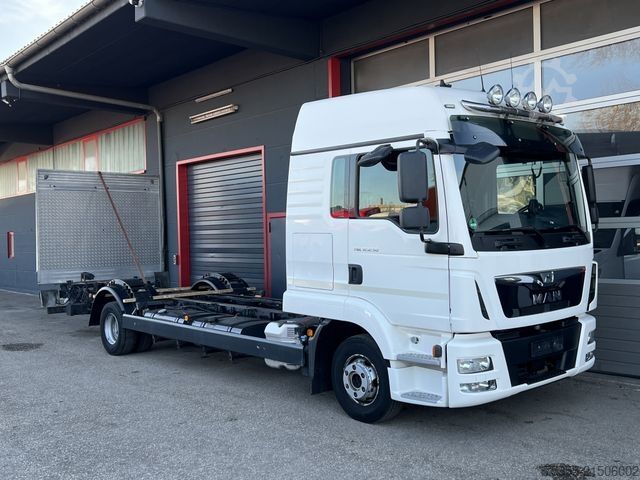 LKW-Fahrgestell MAN TGL 12.250 Euro6 Klima LBW 7m Chassie AHK 2xBett