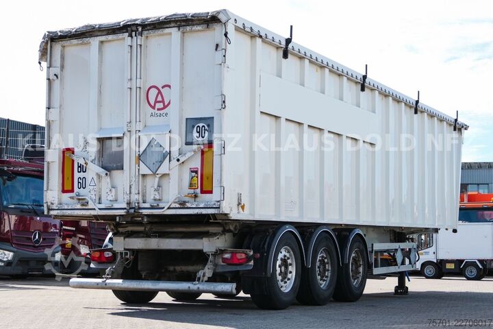 Tipper semitrailer BENALU C34CM501 Kippmulde 56 m³ Plane