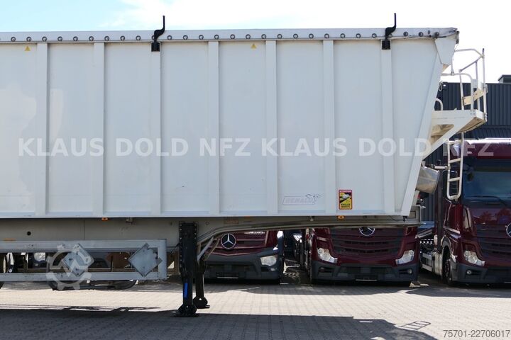 Tipper semitrailer BENALU C34CM501 Kippmulde 56 m³ Plane