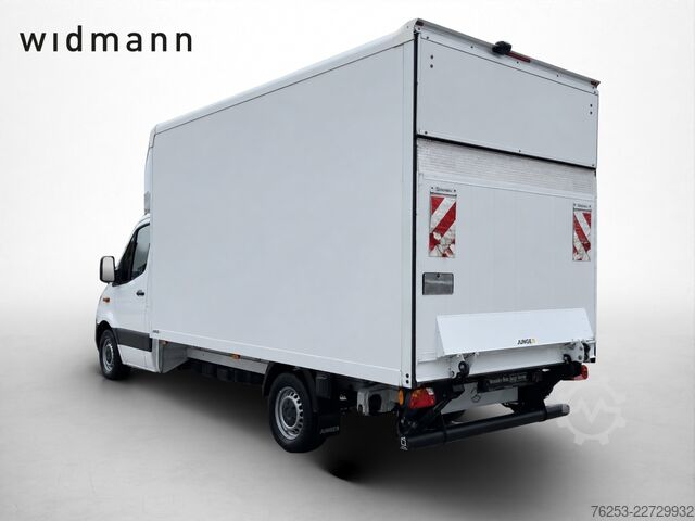 Transporter mit Koffer Mercedes-Benz Sprinter 317 CDI Koffer lang Akustikglas KlimaA