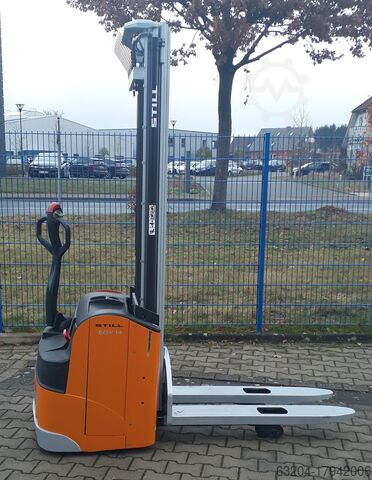 High Lift stacker Still EGV 14i