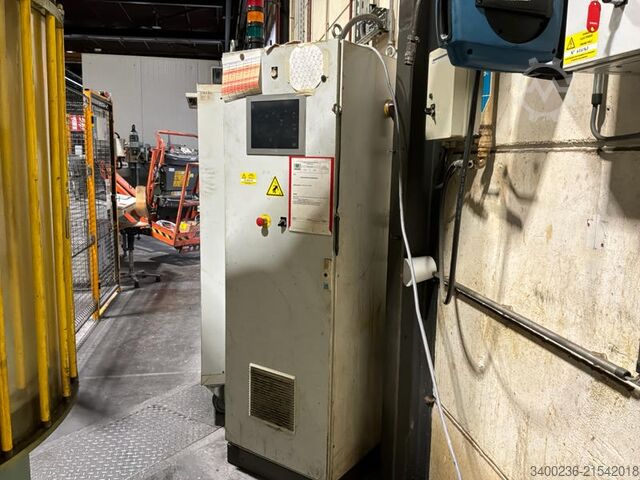 2011 Stäubli P 100 9TAB-3POS BTI30 Fräsroboter Stäubli P 100 9TAB-3POS BTI30