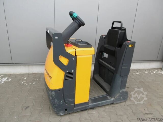 Tow tractor JUNGHEINRICH EZS 350