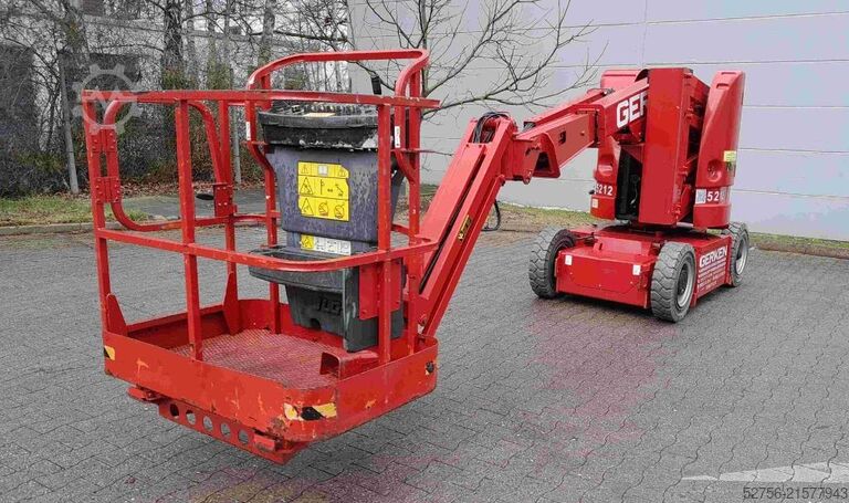 Articulated boom lift JLG E300AJP