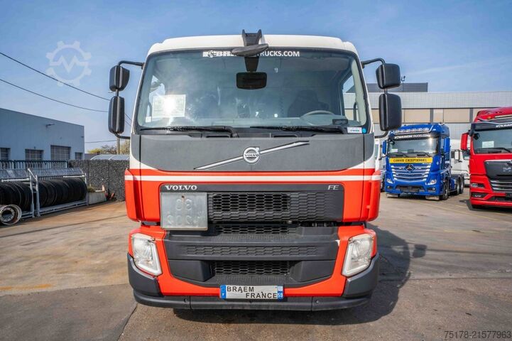 Fuel tanker VOLVO FE 280 +MAGYAR 13.000L/5COMP.