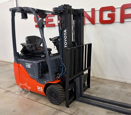 Forklift Toyota 11279 - 8FBE15T