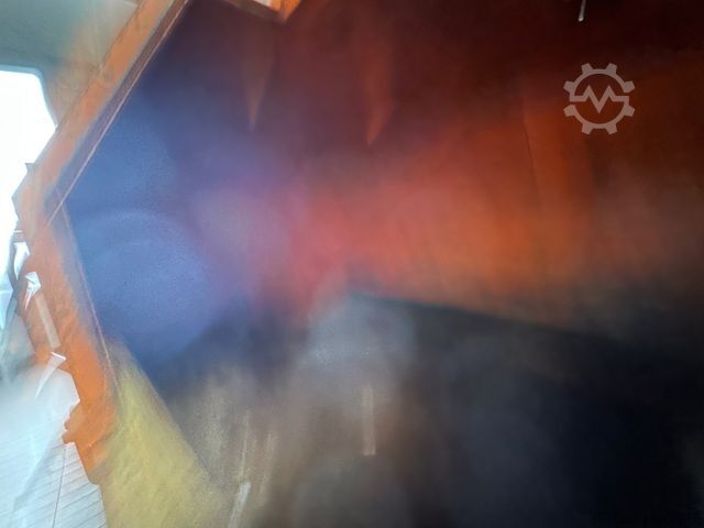 Müllwagen MULTICAR Hagemann HG3 Müllpresse Müllsammelaufbau