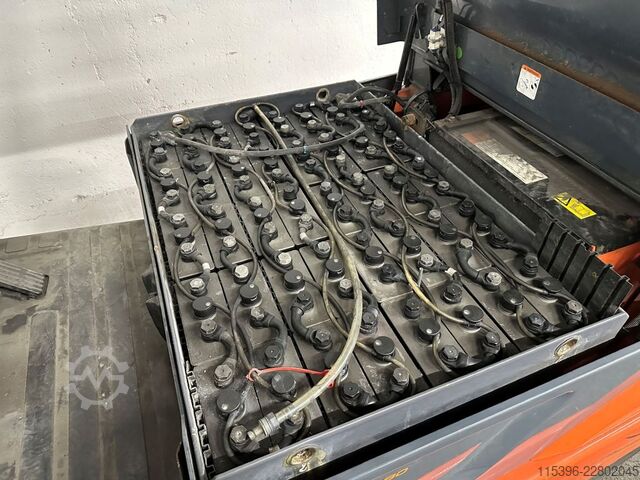 Elektro 4 Rad-Stapler Toyota 8FBMKT25