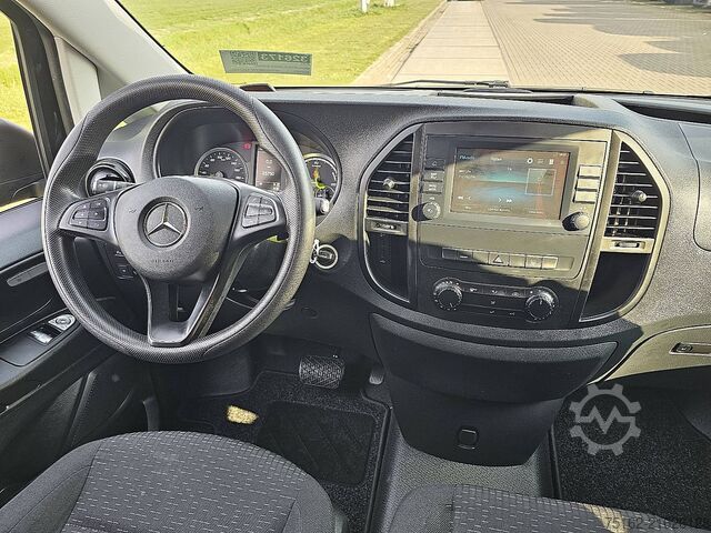 High-roof van MERCEDES-BENZ EVITO snelladen 66 kWh dc