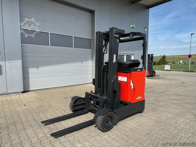 Schubmaststapler Linde R16G--EK