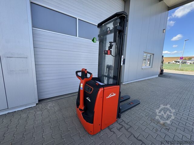 Pallet Stackers Linde L16i--EK + Ladegerät