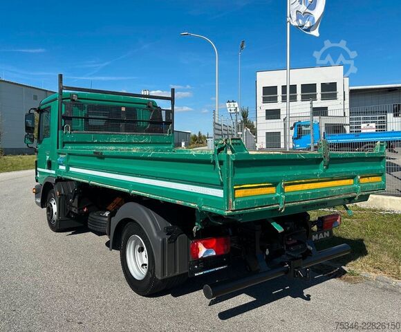 Three-way tipper van MAN TGL8.220Meiller/3-Sitze/NL2,9To/2xAHK/72 tkm/Top