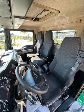 Three-way tipper van MAN TGL8.220Meiller/3-Sitze/NL2,9To/2xAHK/72 tkm/Top