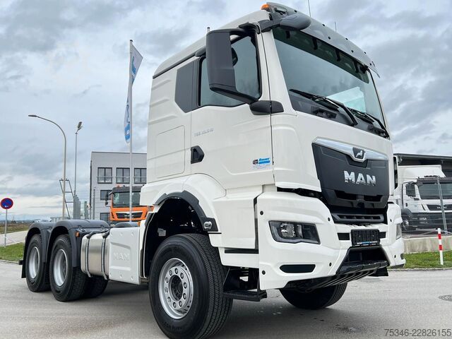 Standard tractor unit MAN TGS 33.510 BB 6x4 FG/RS 3,30m/59 to./NA/AHK/Neu