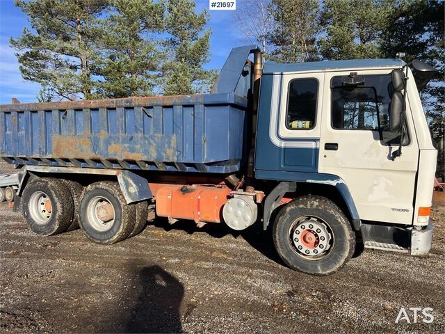 Tipper Volvo FH12 6x2 Tipper