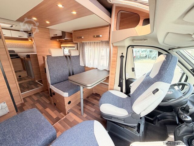 Teilintegriertes Wohnmobil WEINSBERG CaraSuite 700 ME Einzelbetten-Hubbett-Automatik
