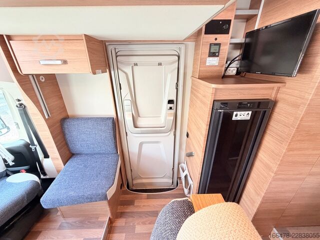 Teilintegriertes Wohnmobil WEINSBERG CaraSuite 700 ME Einzelbetten-Hubbett-Automatik