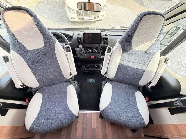 Teilintegriertes Wohnmobil WEINSBERG CaraSuite 700 ME Einzelbetten-Hubbett-Automatik