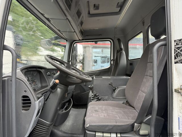 Pritschenwagen Mercedes-Benz Atego 813