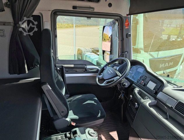 Standard SZM MAN TGX 18.440 EURO 6 PARK AIRCO 2X TANKS SMART TACH