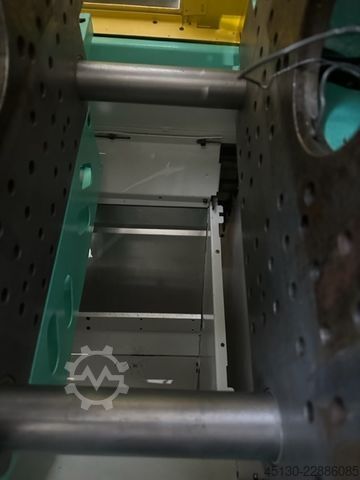 Injection molding machine Arburg 320C 600-250