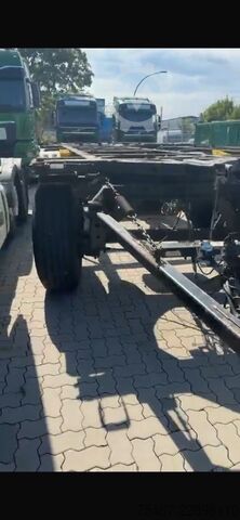 Anhänger-Wechselpritsche KRONE 27CF2 Achsen 3 auf Wunsch Brücke