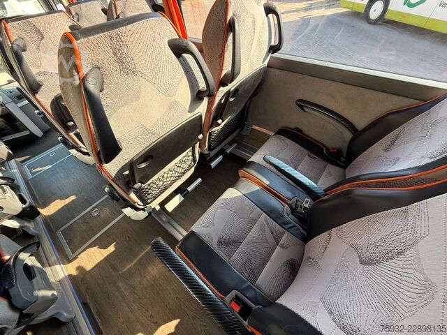 Motor coach VOLVO 9700 55-Sitze, 12.3 m, TOP