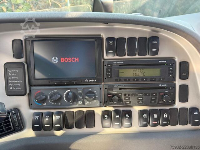 Motor coach VOLVO 9700 55-Sitze, 12.3 m, TOP