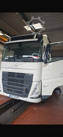 Standard tractor unit VOLVO FH 500 Globetrotter/Standklima/Alufelgen/NA