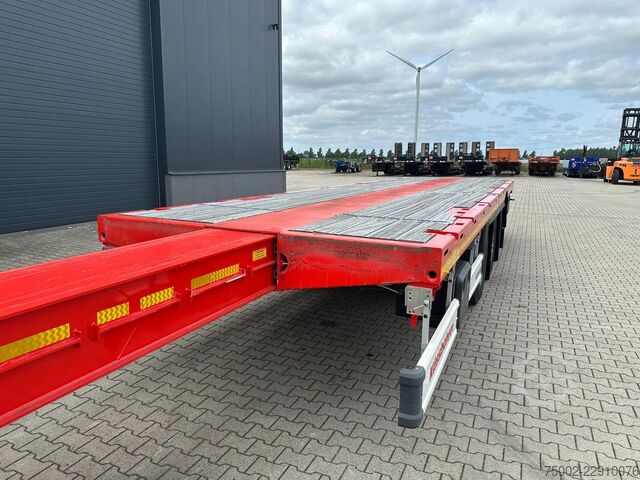 Platform trailer Kässbohrer LOWBED new and unused Heavy-Duty flatbed / 690c...