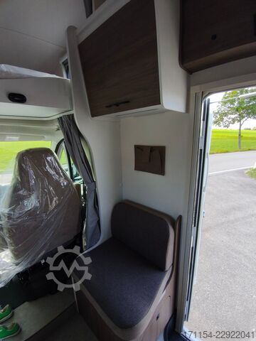 Alkoven Wohnmobil CARADO A 364 Makise, Navi, Lithium,6 Personen Zulassung
