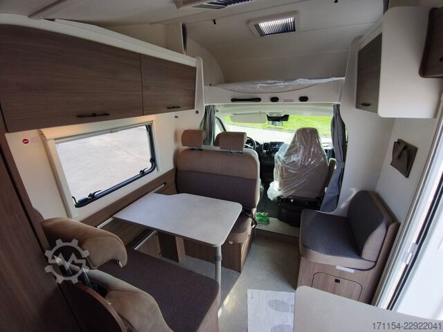 Alkoven Wohnmobil CARADO A 364 Makise, Navi, Lithium,6 Personen Zulassung