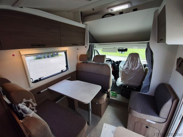 Alkoven Wohnmobil CARADO A 364 Makise, Navi, Lithium,6 Personen Zulassung