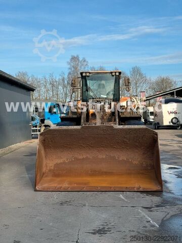 Wheel loader HYUNDAI HL 970 XT  Radlader Klima Zentralschmieranlage