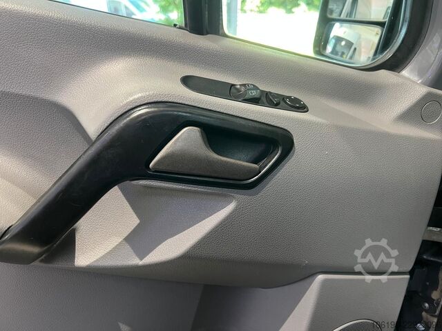 Pick-up van MERCEDES-BENZ Sprinter 319 CDI V6 Pritsche*Automatik*AHK*Klima