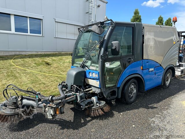 Sweeper Hako CM2000