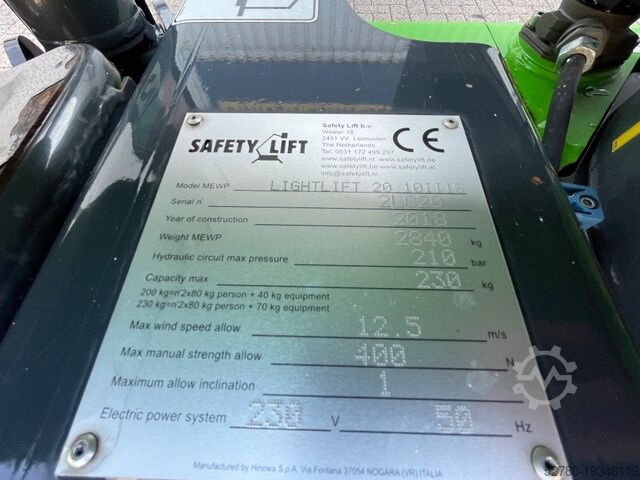 Gelenkteleskoparbeitsbühne Hinowa Lightlift 20.10 IIIS SOLD