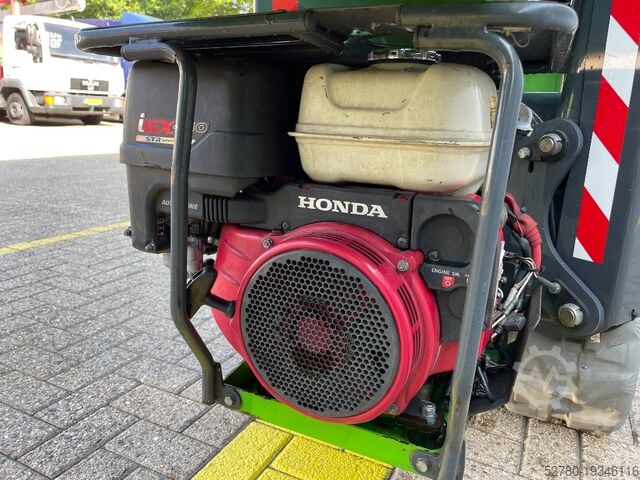 Gelenkteleskoparbeitsbühne Hinowa Lightlift 20.10 IIIS SOLD