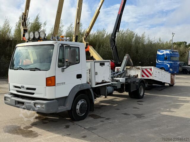 Hakenarmsystem Nissan Atleon 210 12t HAAKSYSTEEM