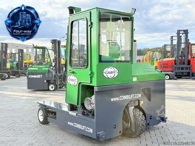Vierwegestapler Combilift C3000 GAS TRIPLEX 5600 FREE LIFT