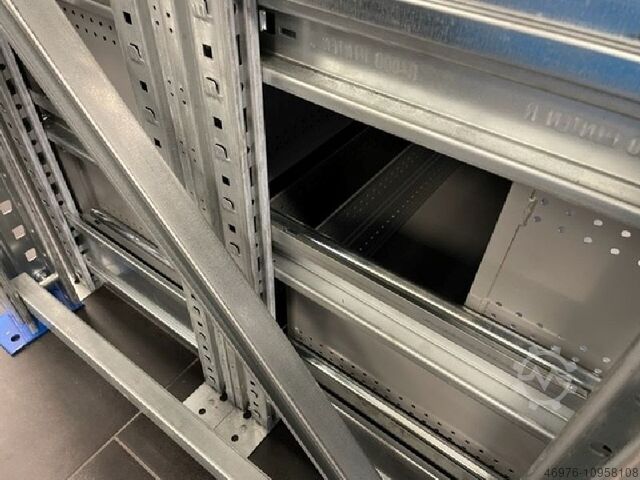 Werkbank Werkbanktisch Fachbodenregal SSI Schäfer PR600 /2.900 x 800 x 940 mm/ inkl. Fachbodenregal SSI Schäfer R 3000