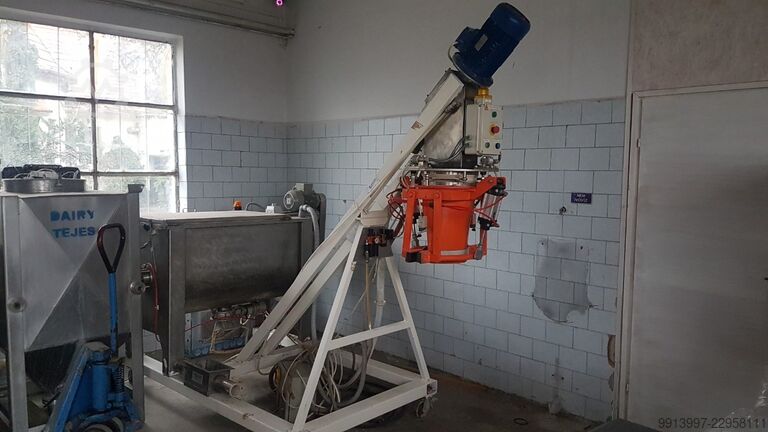 Meat mixer with bag filler Cavicci Impianti TS 8/S
