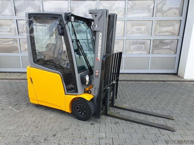 Front loader forklift JUNGHEINRICH EFG 215 / Triplex 4.25m / SS / nur 1.680h / 2021