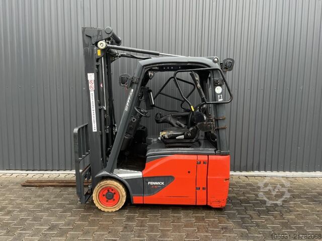 Electric 3-wheel forklift Linde E16-02