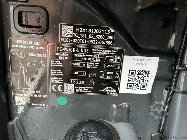Electric 3-wheel forklift Linde E16-02