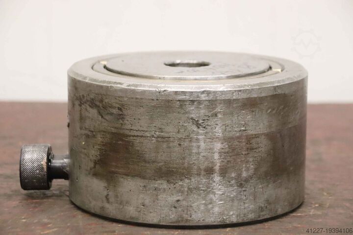 Short-stroke heavy-duty cylinders Lukas Hub 30 mm