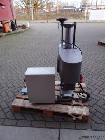 Schraubdeckelverschluss halbautomatisch Zalkin TM-3