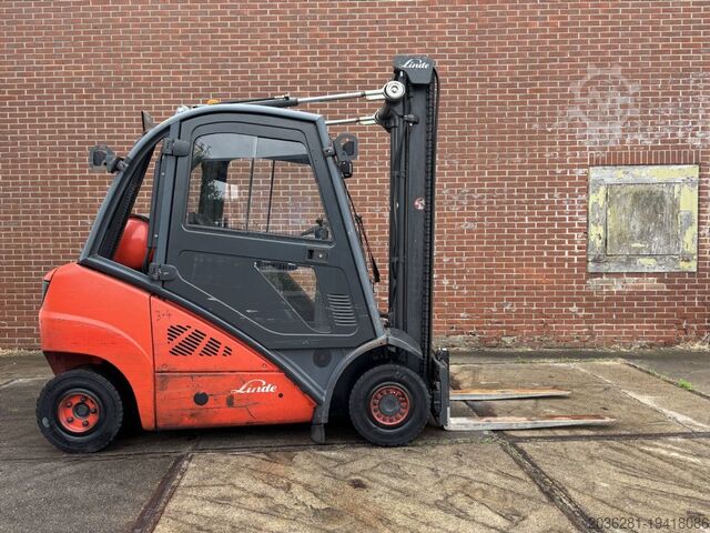 Treibgasstapler Linde H25T-01