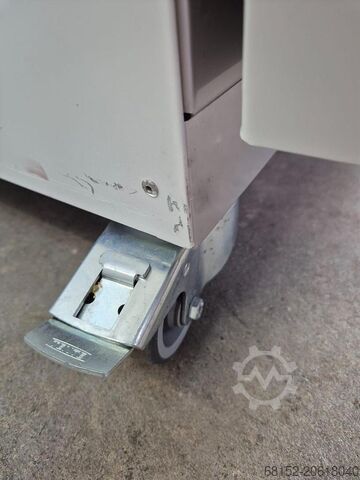 Thermo Scientific Heratherm IMH400-S Incubator Thermo Scientific Heratherm IMH400-S